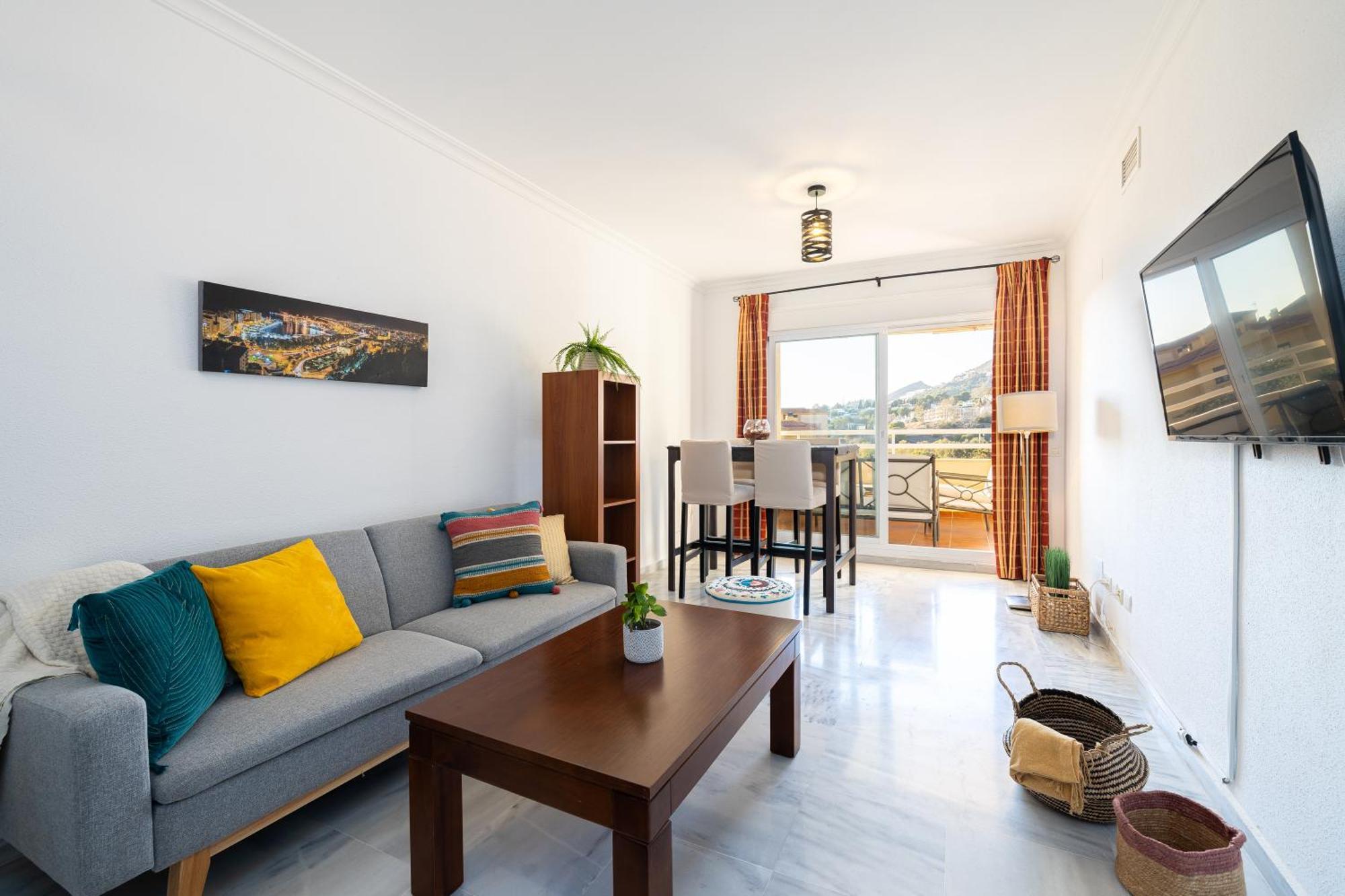 Holidays2Nueva Torrequebrada 2 Bedrooms And 2 Bathrooms, Terrace, Community Pool And Garage Беналмадена Екстериор снимка